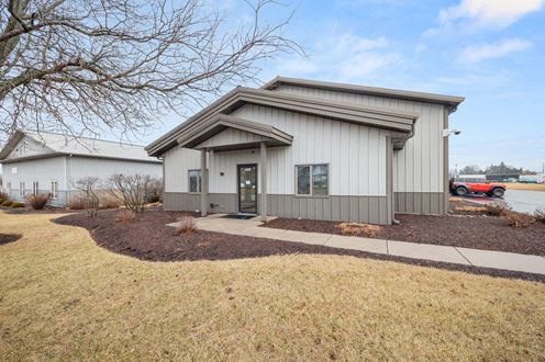 435 Borden Ave