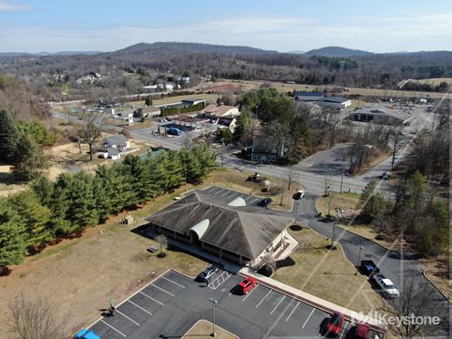 White Pines Corporate Center