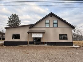4445 East Pike