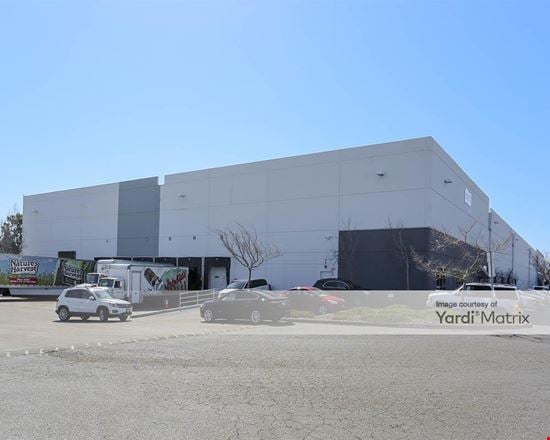 Bayside Distribution Center