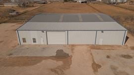 Office/Warehouse with Quick I-20 Access