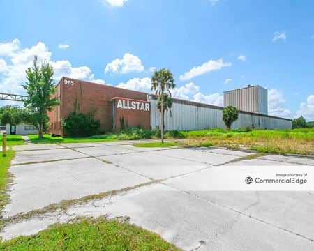 Photo of commercial space at 965 Leonard C. Taylor Pkwy in Green Cove Springs