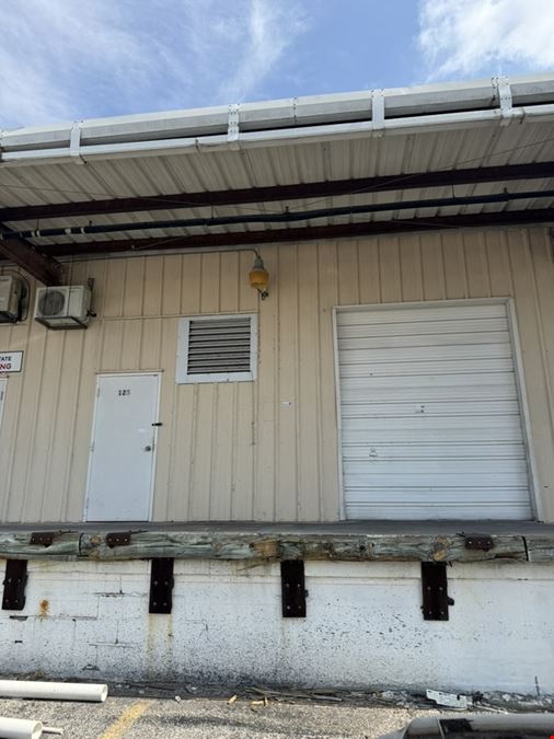 Warehouse/Flex Space Near Polk Parkway