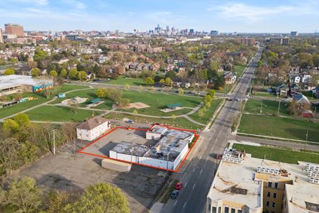 Commercial space for Sale at 8500 14th Street in Detroit