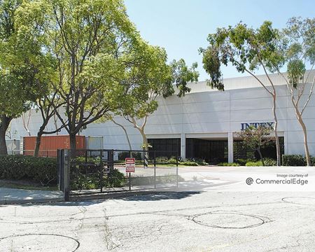Industrial space for Rent at 1665 Hughes Way in Long Beach