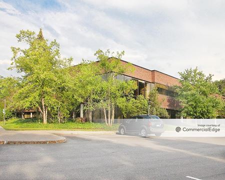 Office space for Rent at 5788 Widewaters Pkwy in Syracuse