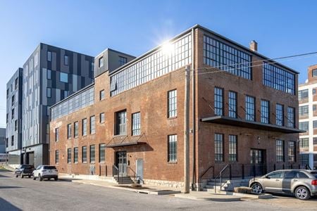 Photo of commercial space at 812 S Theresa Ave in Saint Louis