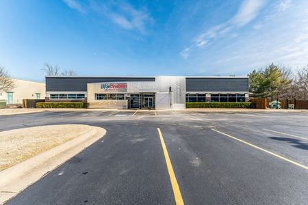 Photo of commercial space at 1110 SE Evergreen St in Bentonville