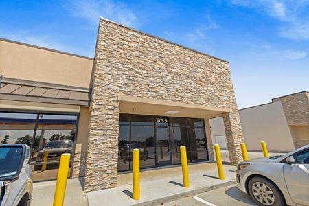 Retail space for Rent at 1075 County Road 5270 Ste D in Cleveland
