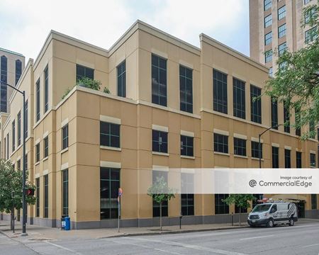 Office space for Rent at 518 Grand Avenue in Des Moines