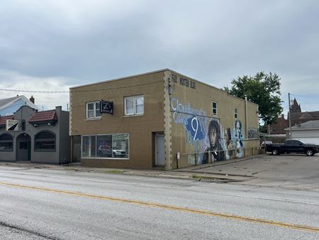 Photo of commercial space at 325 E Locust St in Davenport