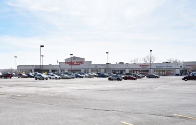Papillion Plaza