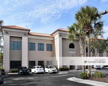 Office space for Rent at 1016 Collier Center Way in Naples