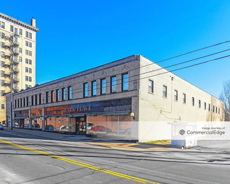 Photo of commercial space at 155 South Park Avenue in Warren