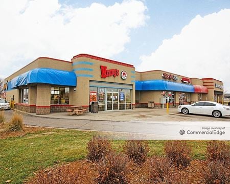Retail space for Rent at 15050 Cedar Avenue in Apple Valley