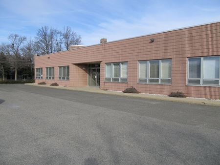 Industrial space for Rent at 100 Larwin Road in Cherry Hill