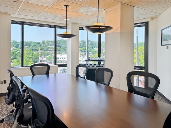 MD, Towson - West Road Corporate Center
