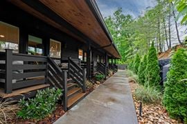 Firefly Mountain Suites