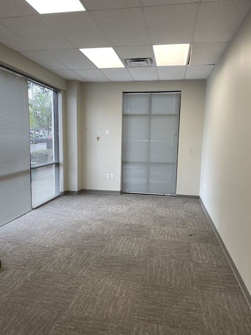 5100 sf Office