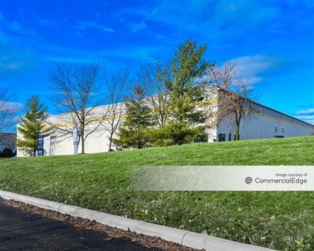 Industrial space for Rent at 5700 Green Pointe Drive North in Groveport