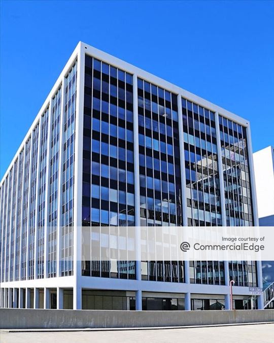 Central Plaza - 3470 Wilshire Blvd