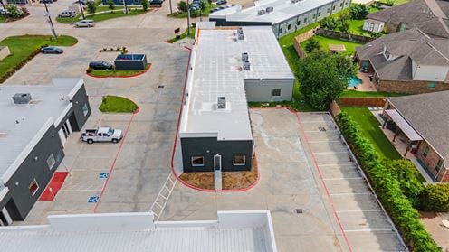 Modern Office Building in West Houston Submarket