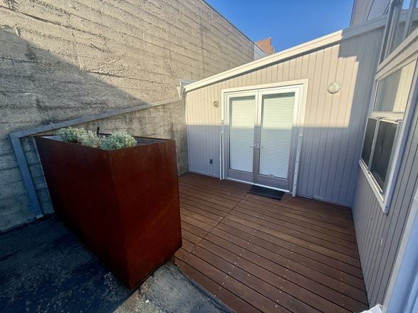 128 Tunstead