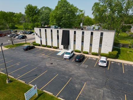 Photo of commercial space at 1811 N. Reynolds Road in Toledo