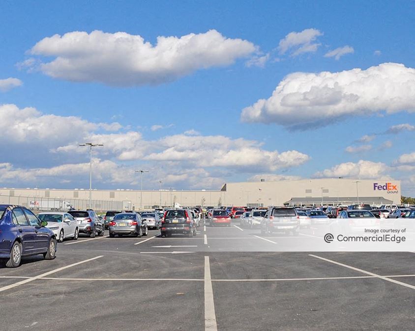 1000 Willowbrook Road 1000 Willowbrook Road Industrial Building