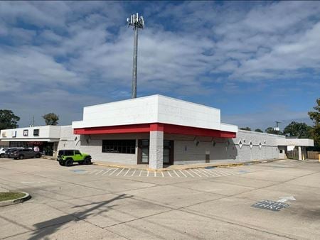 Photo of commercial space at 8225 Jefferson Highway in Harahan