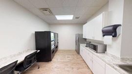 OfficeOurs - Midtown Place