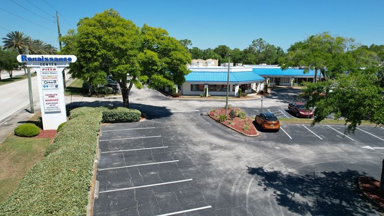 Renaissance Plaza