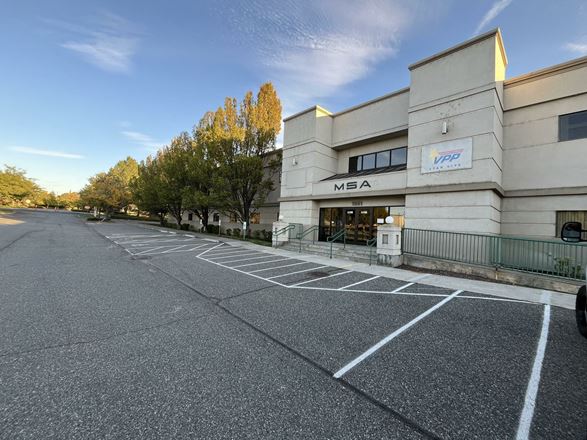 1981 Snyder St