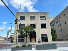 Broer Freeman Building