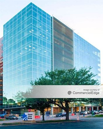 Life Time Work - City Centre Houston