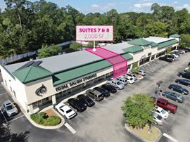 Hogan's Corner Shopping Center