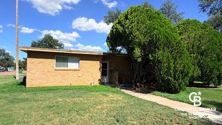 Multi-Family space for Sale at 512 Conkling Ave in Garden City