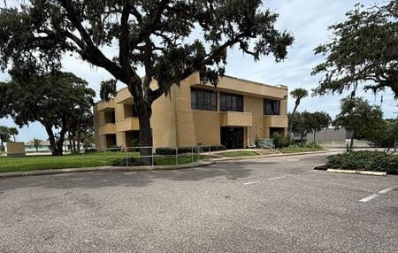 Office space for Rent at 2111 & 2119 S. Ridgewood Avenue in South Daytona