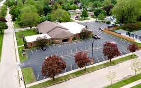 2720 N Kesting Ct