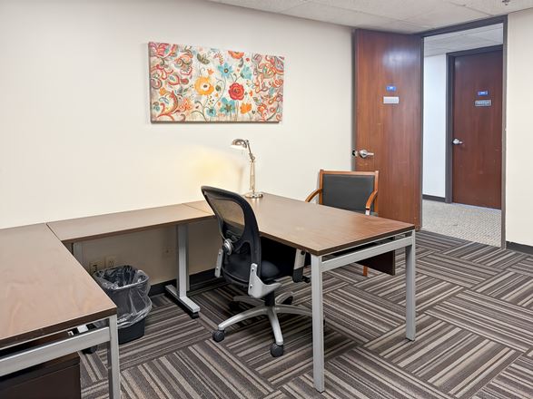HQ - Lenexa - W 95th St