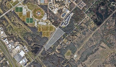 Photo of commercial space at Harvey Road in College Station