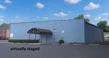 Photo of commercial space at 1478 Oak St in Columbus
