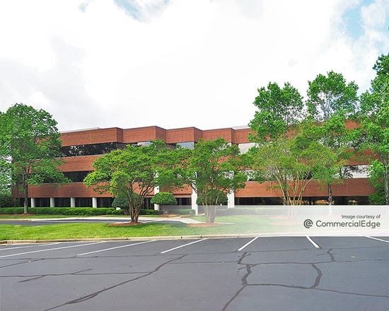 Brookfield Plaza