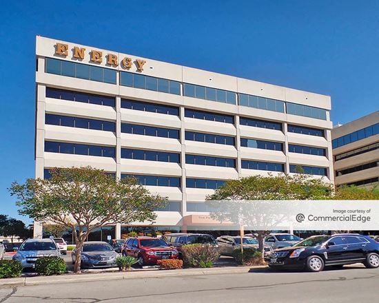 Energy Plaza II - 8620 North New Braunfels Avenue, San Antonio, TX | office  Building