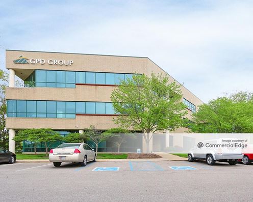 Woodland Center I