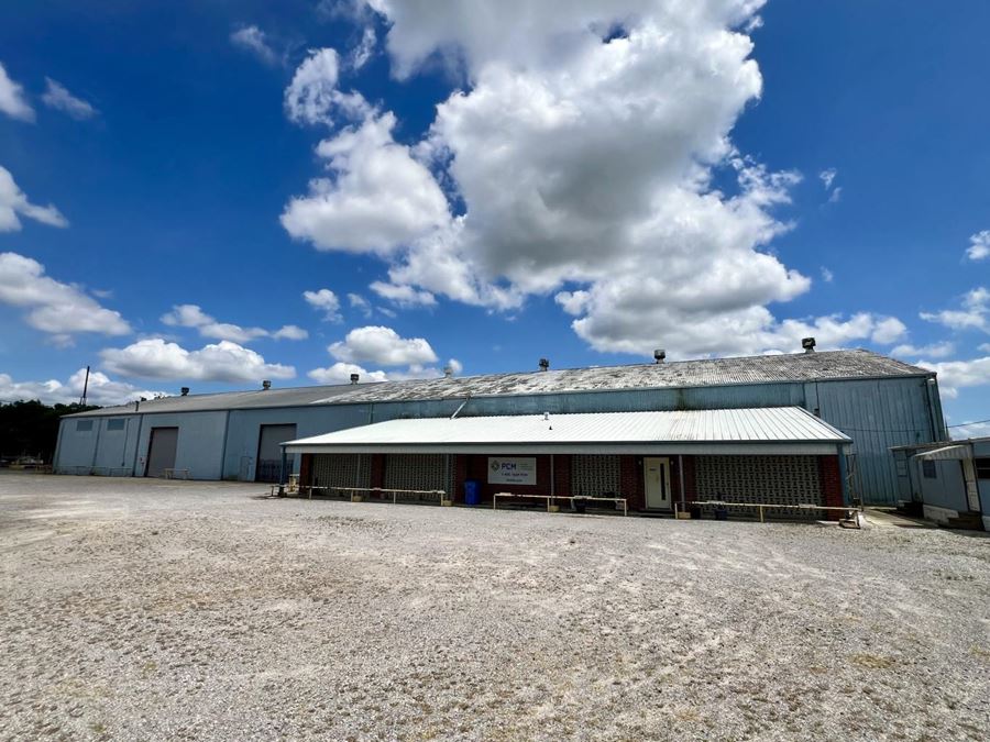 25K SF INDUSTRIAL FACILITY IN FRANKLIN NEAR US90