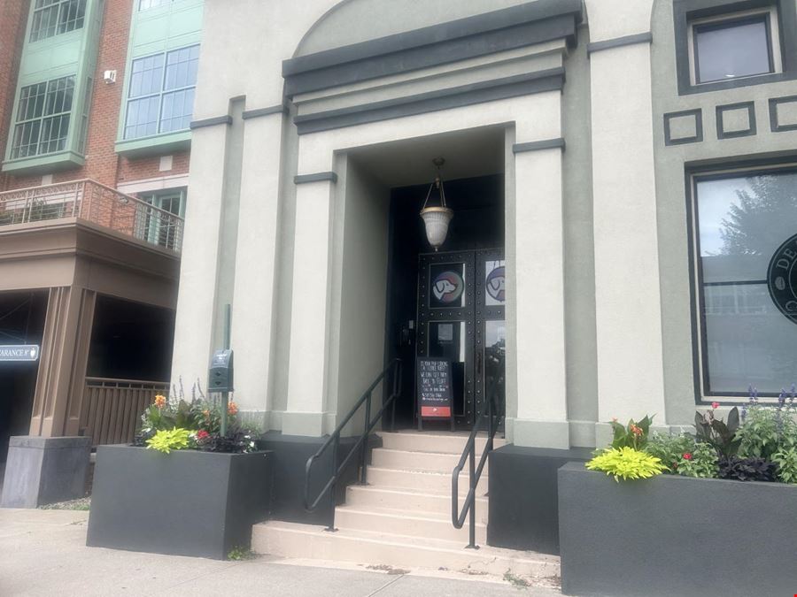 260 Broadway