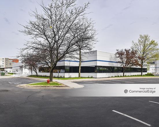 Rosedale Corporate Plaza - Buildings A & B
