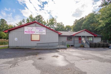BBQ Restaurant Investment or Redevelopment Opportunity in Athens - Athens