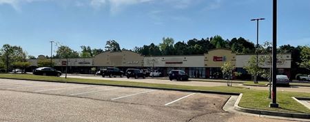 Commercial space for Rent at 901 Lakeland Place in Flowood